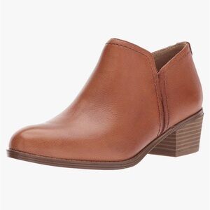 Naturalizer Saddle Tan Zarie Ankle Booties